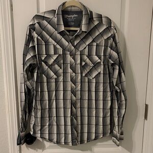 Wrangler Retro Premium Black and White Plaid Shirt